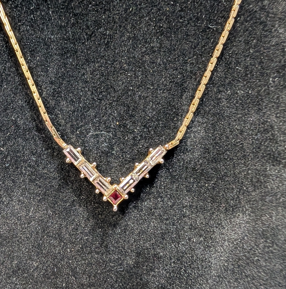 Christian Dior Vintage "V" Gold Necklace With White And Red Crystals - Picture 2 of 8